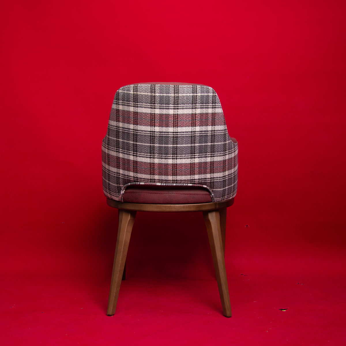 Chaise / Fauteuil de table