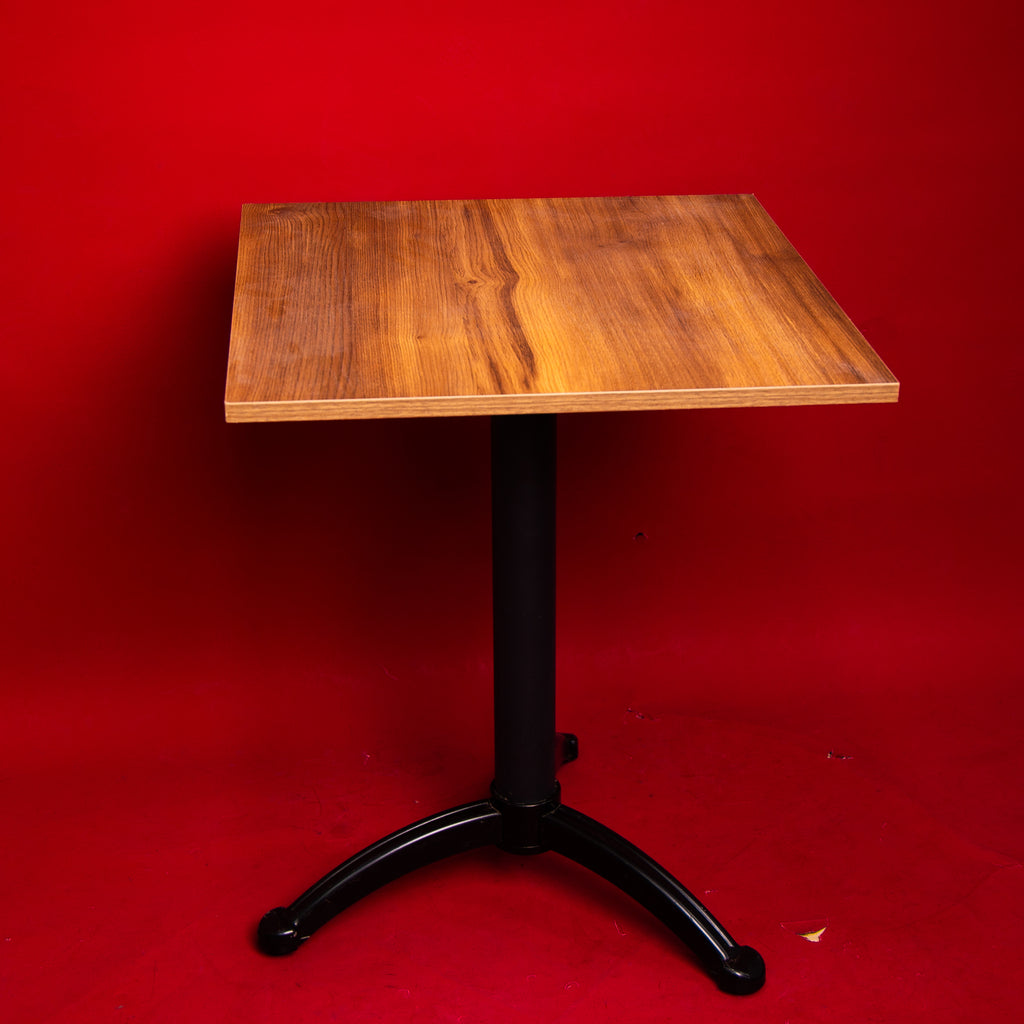 Table carrée