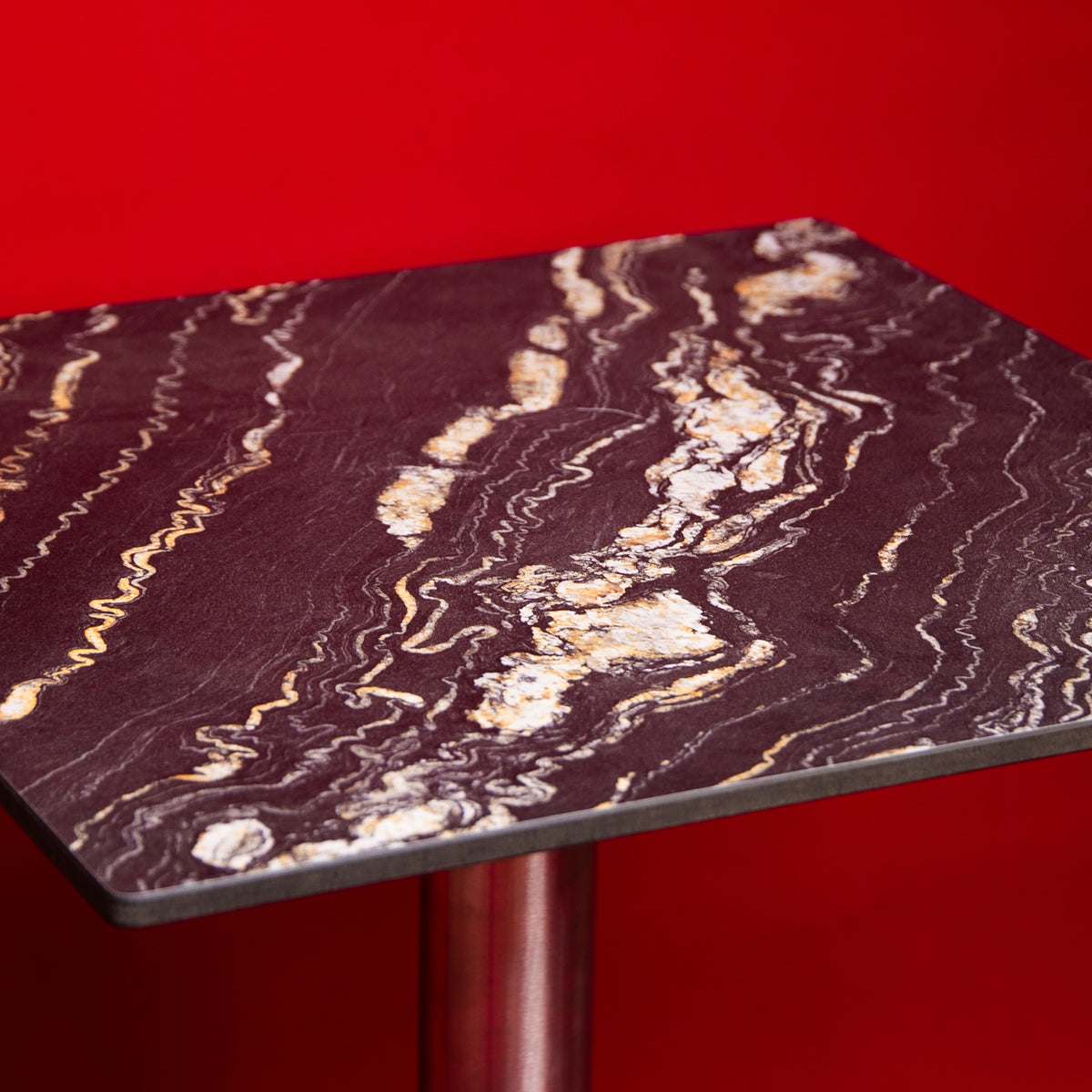 Table carrée